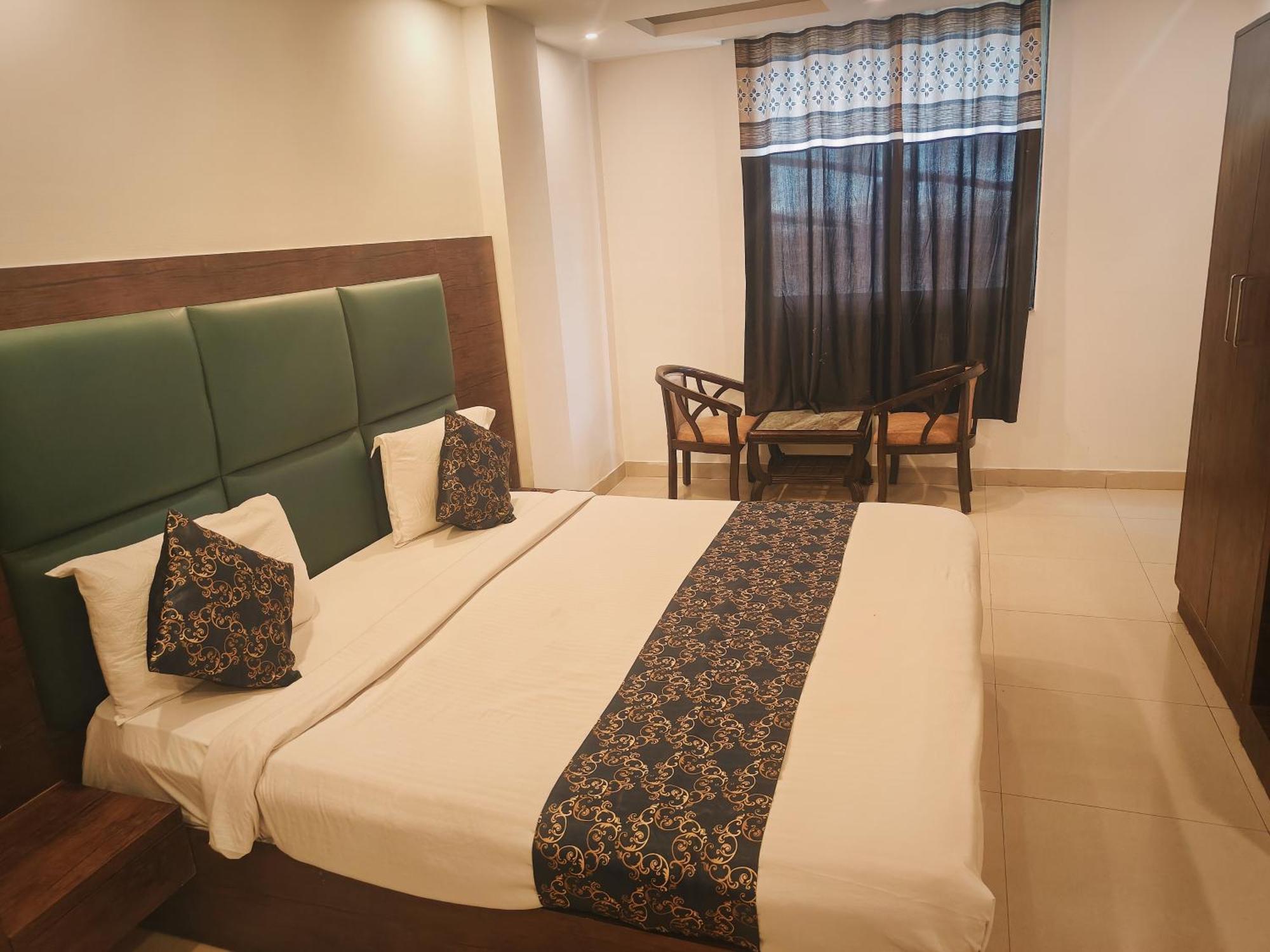 Hotel De Tark A Family Hotel Near Igi Airport Delhi New Delhi Extérieur photo